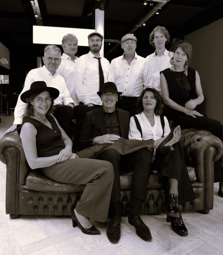 Leonard Cohen Revivalband on tour